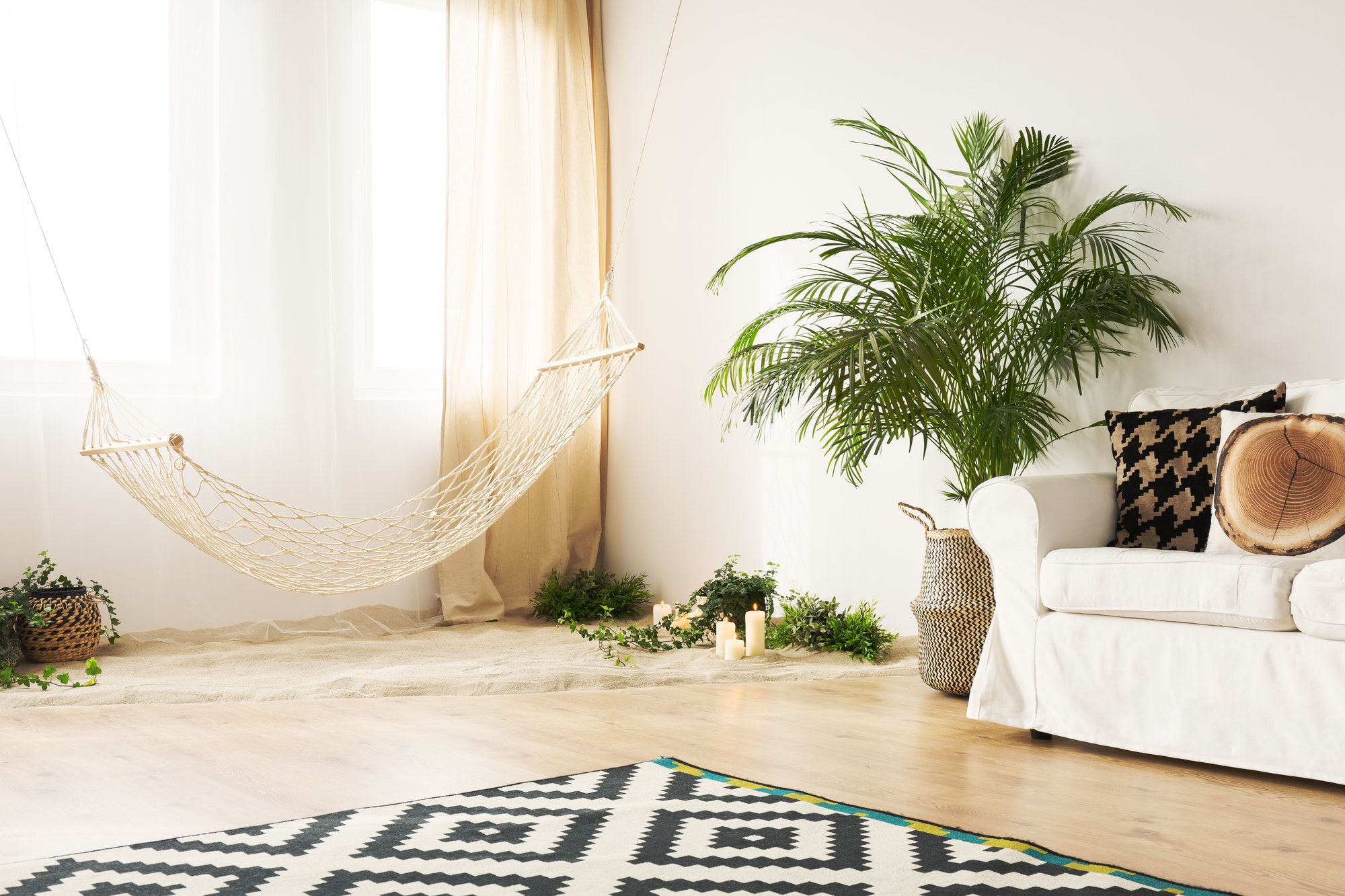 stylish-apartment-with-hammock.jpg